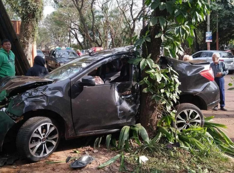 El choque fatal en Puerto Iguazú ya tiene tres detenidos y persiste la búsqueda de un VW Gol