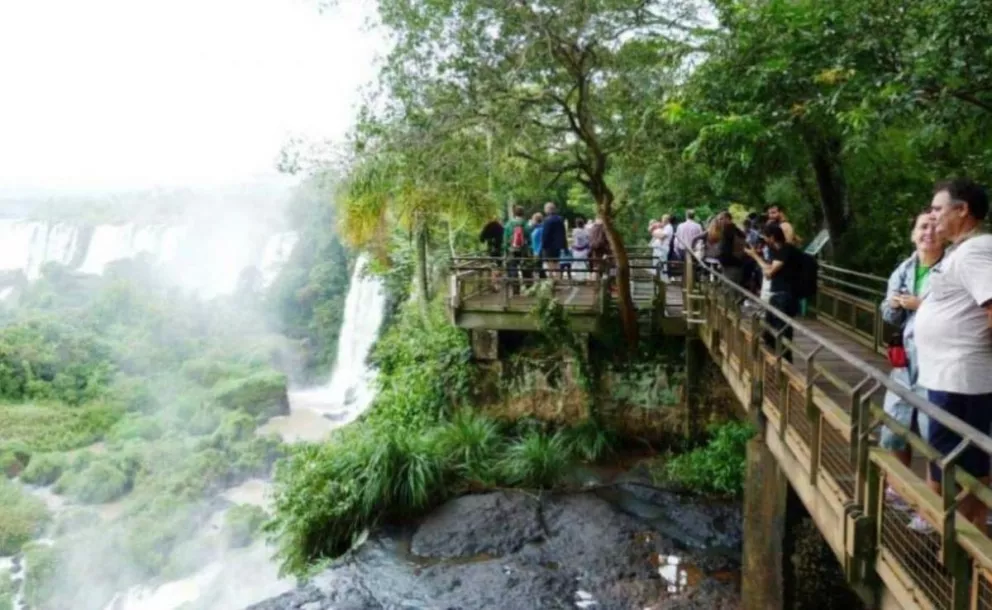 Iguazú, San Ignacio, El Soberbio y Posadas, los lugares elegidos por turistas