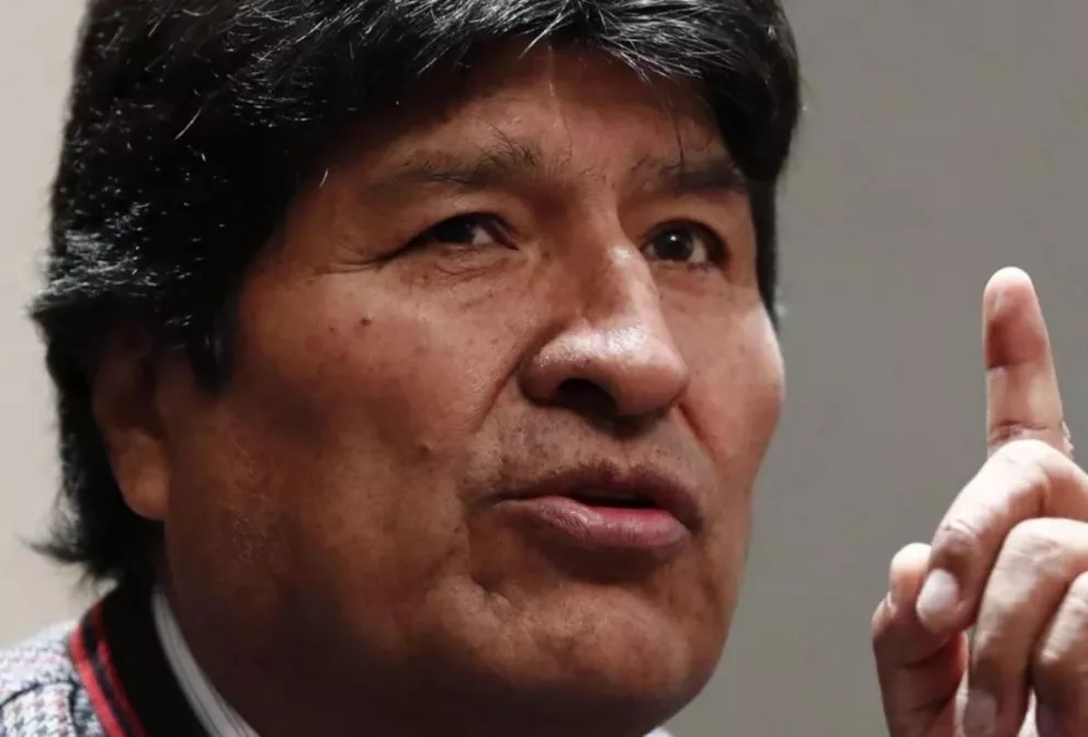 Evo Morales llegó a la Argentina y se quedará como refugiado