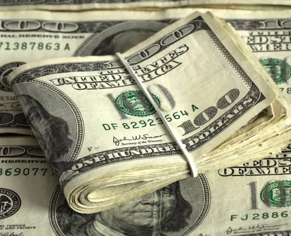 En la semana post PASO, el dólar acumuló una suba del 24% y cerró a $58,12