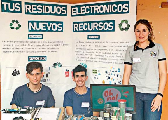Estudiantes presentaron la idea en la Feria de Ciencias. Estudiantes presentaron la idea en la Feria de Ciencias.