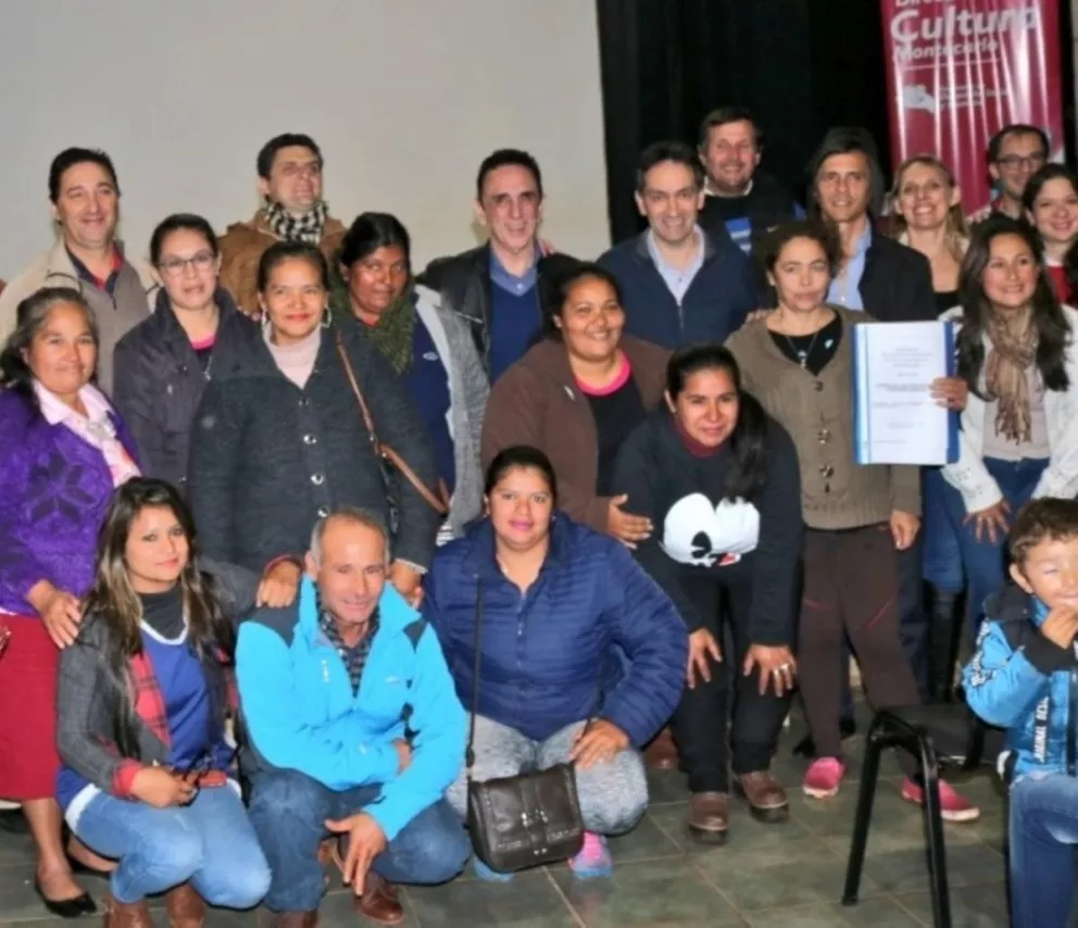 Montecarlo: entregaron la matrícula provincial a la Cooperativa de Trabajo Textil Tareferos
