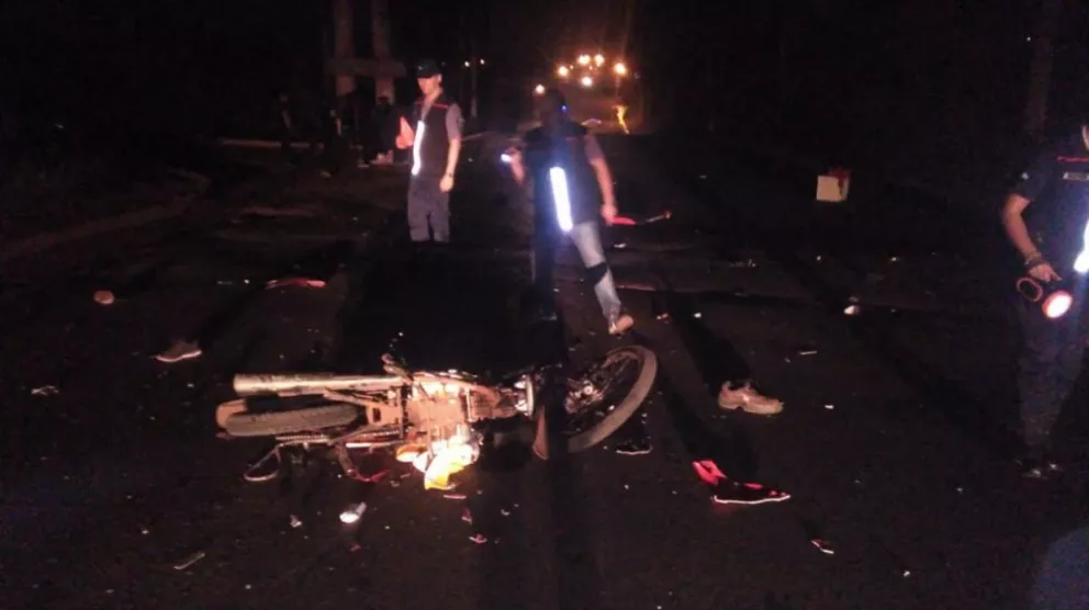 Posadas: otra tragedia en motos con dos jóvenes muertos y un tercero en estado crítico