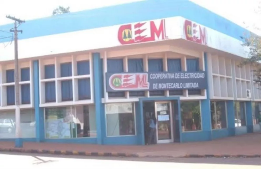 Montecarlo: descarga eléctrica causó graves daños en la CEML
