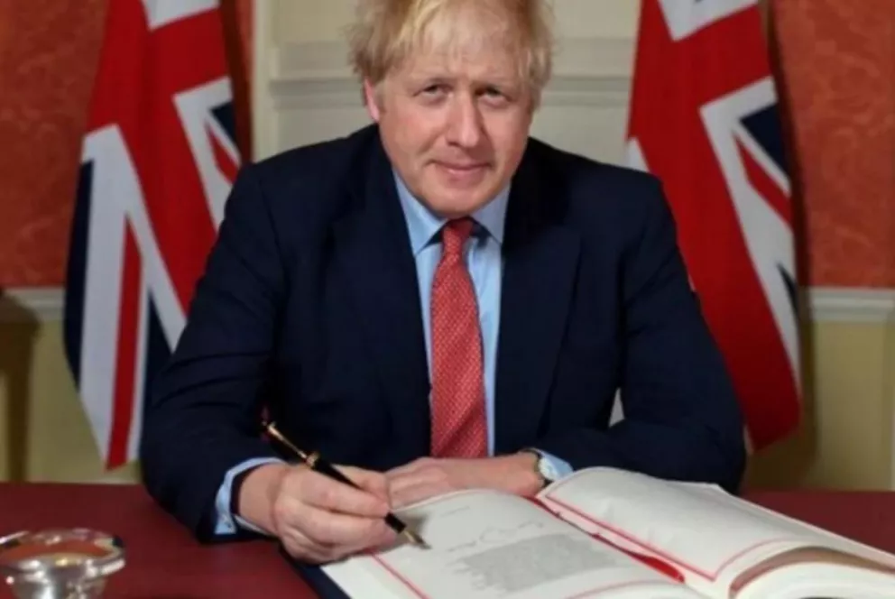Brexit: Boris Johnson firmó el acuerdo para retirar al Reino Unido de la Unión Europea
