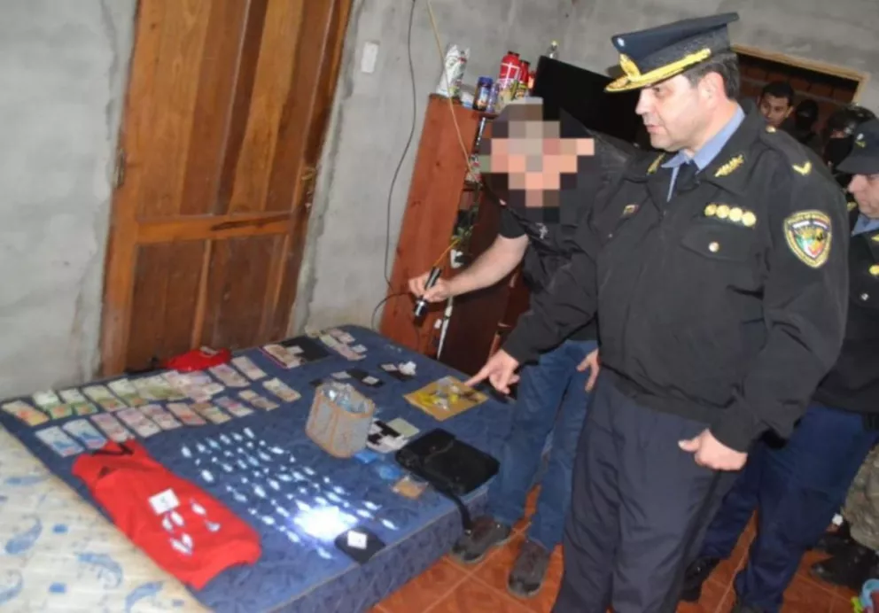 Desbaratan kioscos narcos en Posadas y Oberá: hay diez detenidos
