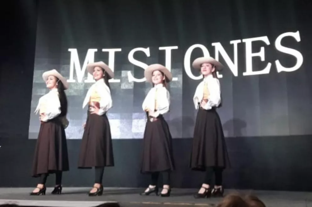 Presencia misionera en campeonato de malambo femenino en Córdoba