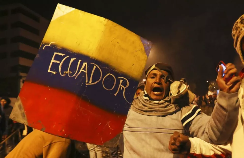 Las protestas en las calle de Ecuadro se extendieron por dos semanas, hasta que el presidente Lenin Moreno revocó el decreto que provocó el enojo de los manifestantes