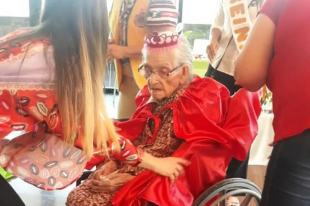 Puerto Iguazú: tiene 104 años y es la reina del Hogar de Ancianos