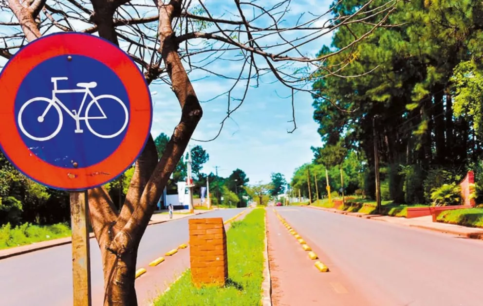 Ciclistas reclaman mayor conciencia vial en Posadas 