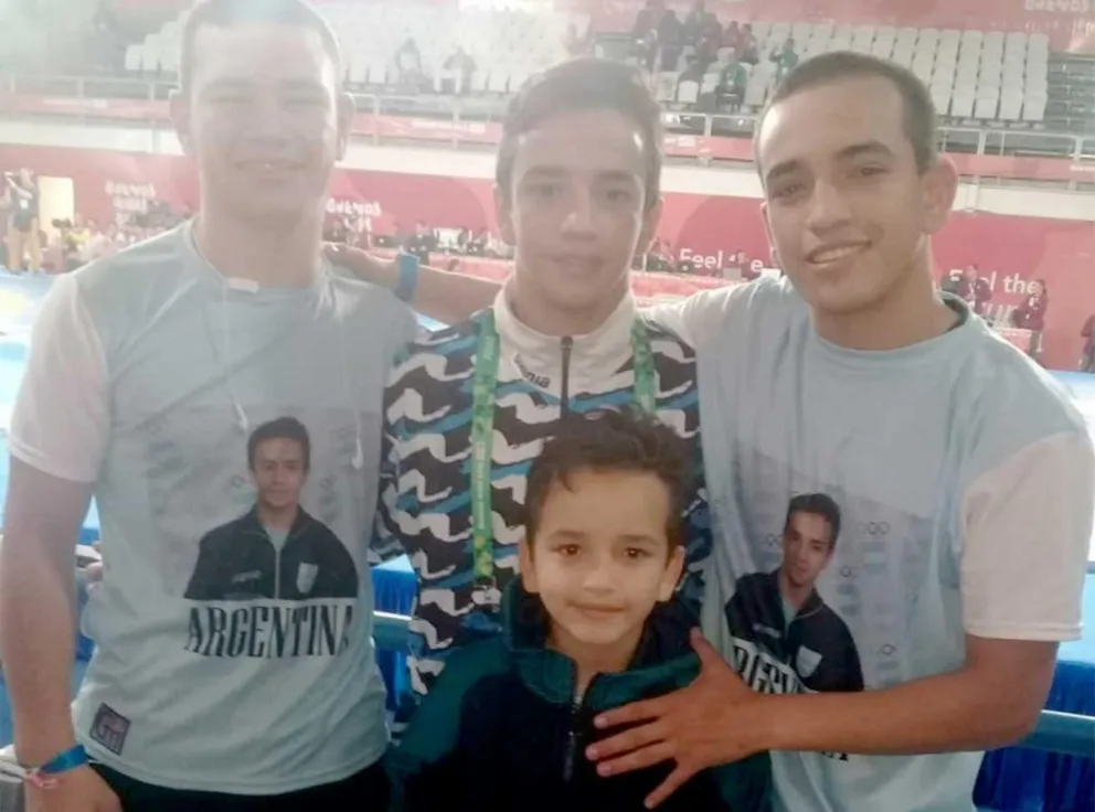 Mauricio, Eduardo, Nicolás y Leo, el cuarteto luchador de la familia Lovera.