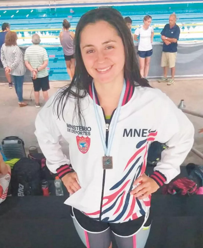 Natación: Astrid Olmedo logró una  nueva medalla en el Argentino de Mayores 