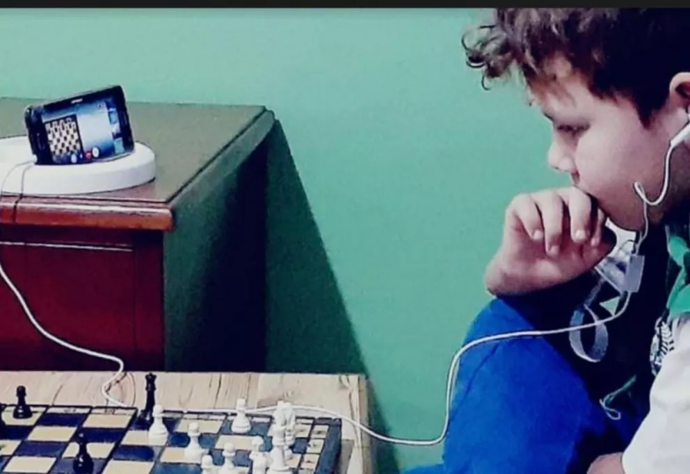 Comienzan las clases virtuales de ajedrez de la Biblioteca del Parque del Conocimiento