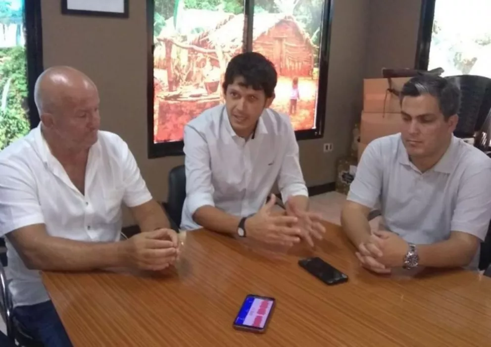 Samuel López visitó la Dirección Municipal de Conductas Adictivas de Iguazú