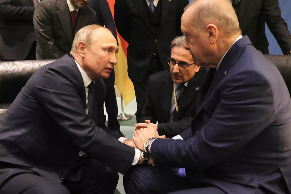 Vladimir Putin (Rusia) y Recep Erdogan (Turquía) acordaron la paz en Libia.