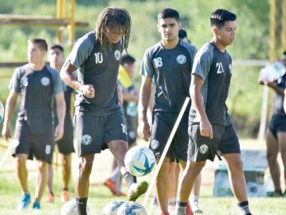 Copa Argentina: Crucero buscará hacer valer su localía ante Pronunciamiento Copa Argentina: Crucero buscará hacer valer su localía ante Pronunciamiento