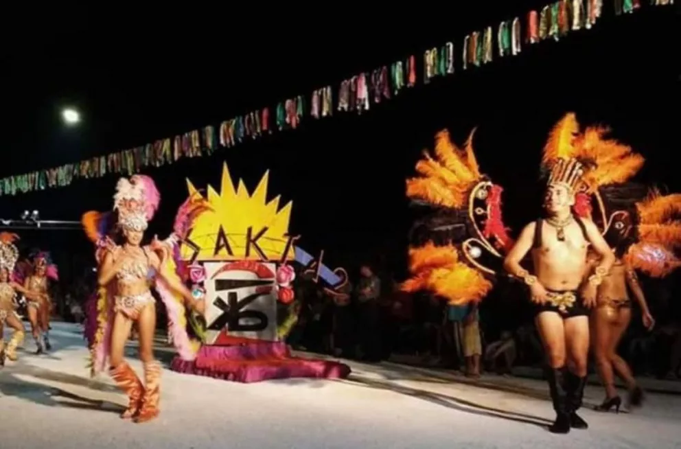 Esperanza: el Carnaval vuelve al sambódromo aledaño al polideportivo municipal