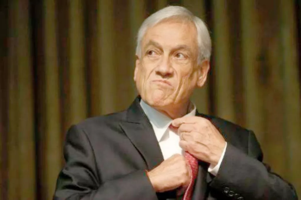 Por presuntos delitos de lesa humanidad denuncian a Piñera