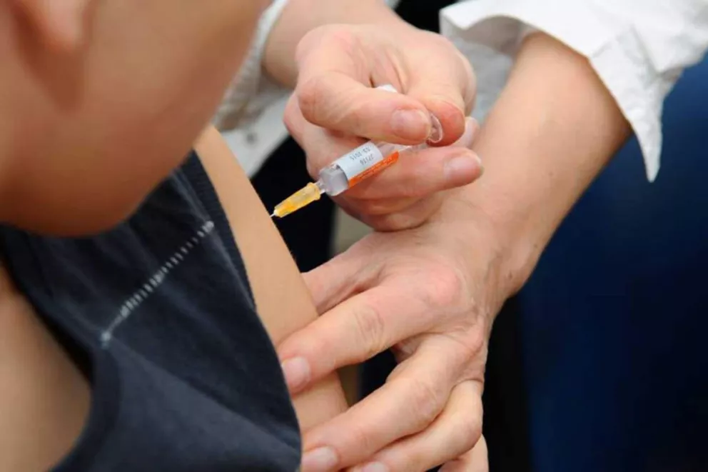 En 2015 se incorporó la vacuna contra la meningococo en Argentina.