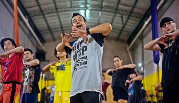 Profesionalizar el hip hop, una tarea apasionante Profesionalizar el hip hop, una tarea apasionante