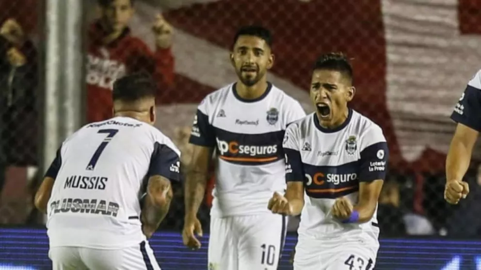 Superliga: Triunfo agónico de Gimnasia ante Independiente