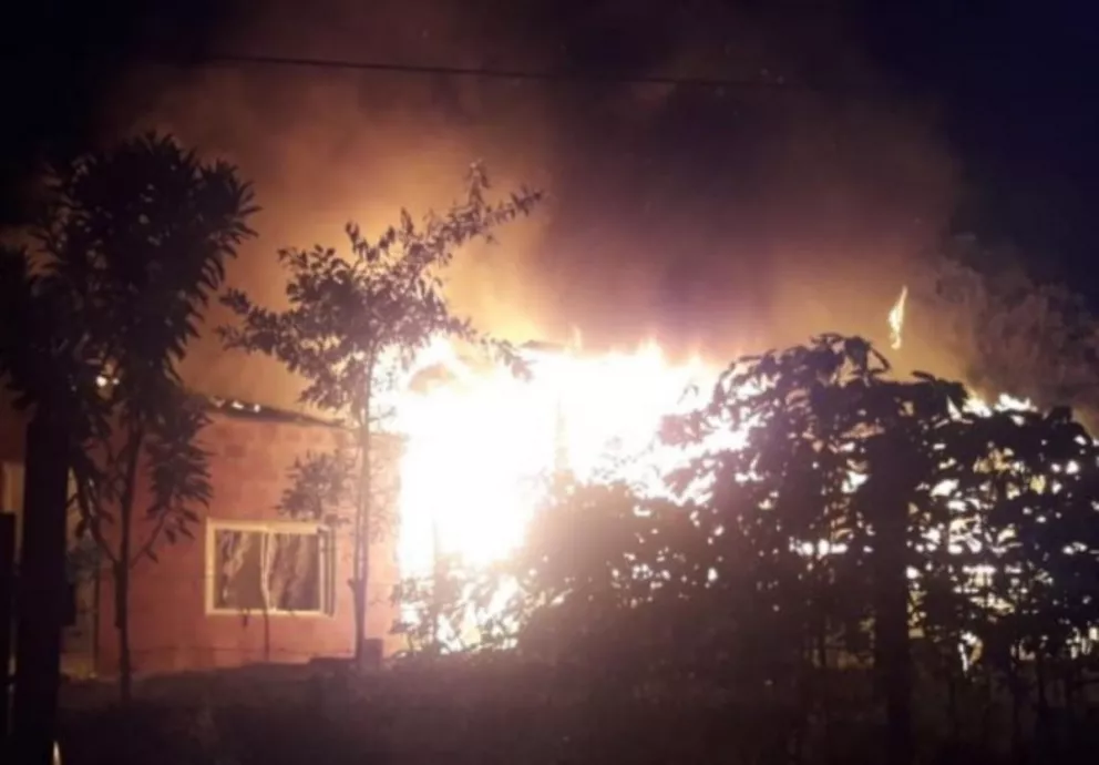 Eldorado: pelea familiar terminó con una casa en llamas