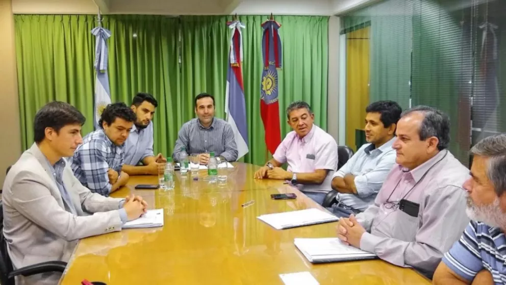 El ejecutivo municipal de Posadas y el SOEMP continúan con el diálogo abierto