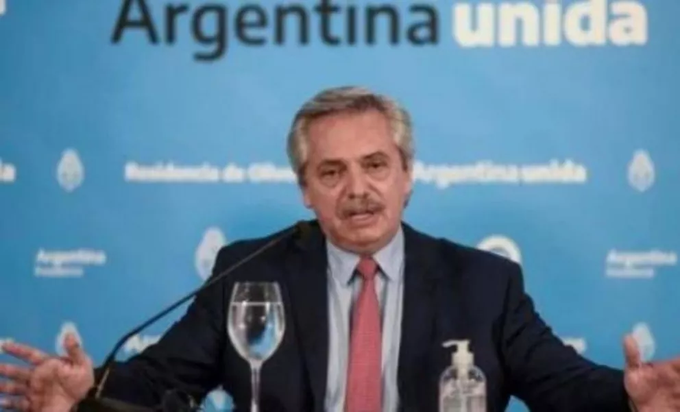 Alberto Fernández admitió que el caos en los bancos "puso en peligro el esfuerzo de la cuarentena"