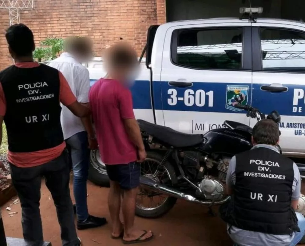 Dos jóvenes detenidos por el robo de una moto en Aristóbulo del Valle