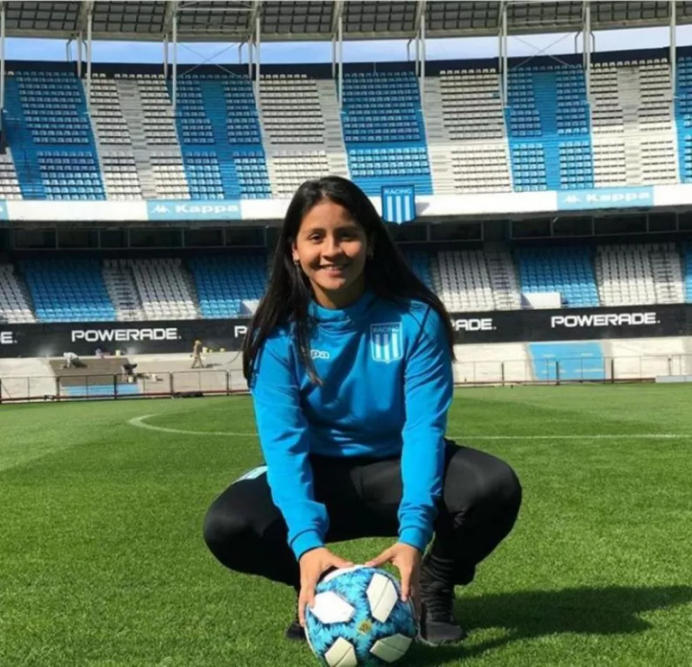 Fútbol femenino: Milagros Otazú, convocada al Sudamericano sub 20 