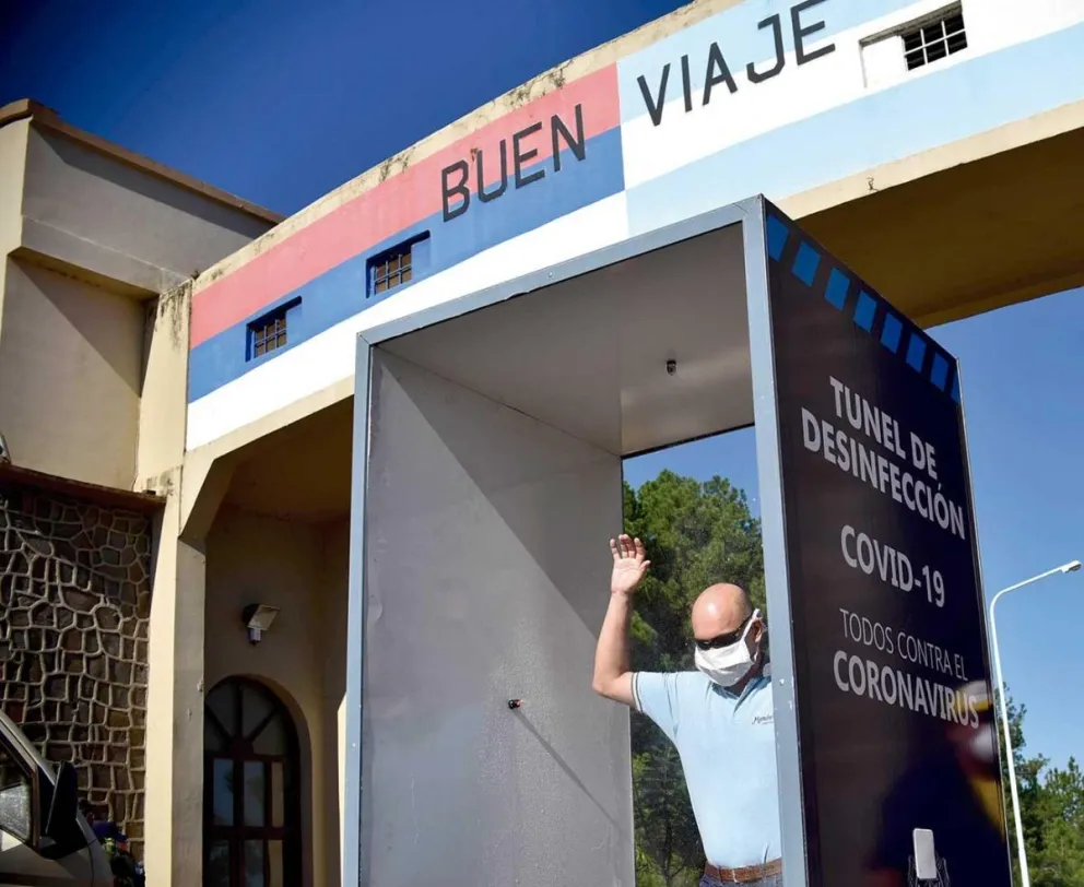 Al regreso, deberán someterse a los protocolos sanitarios.