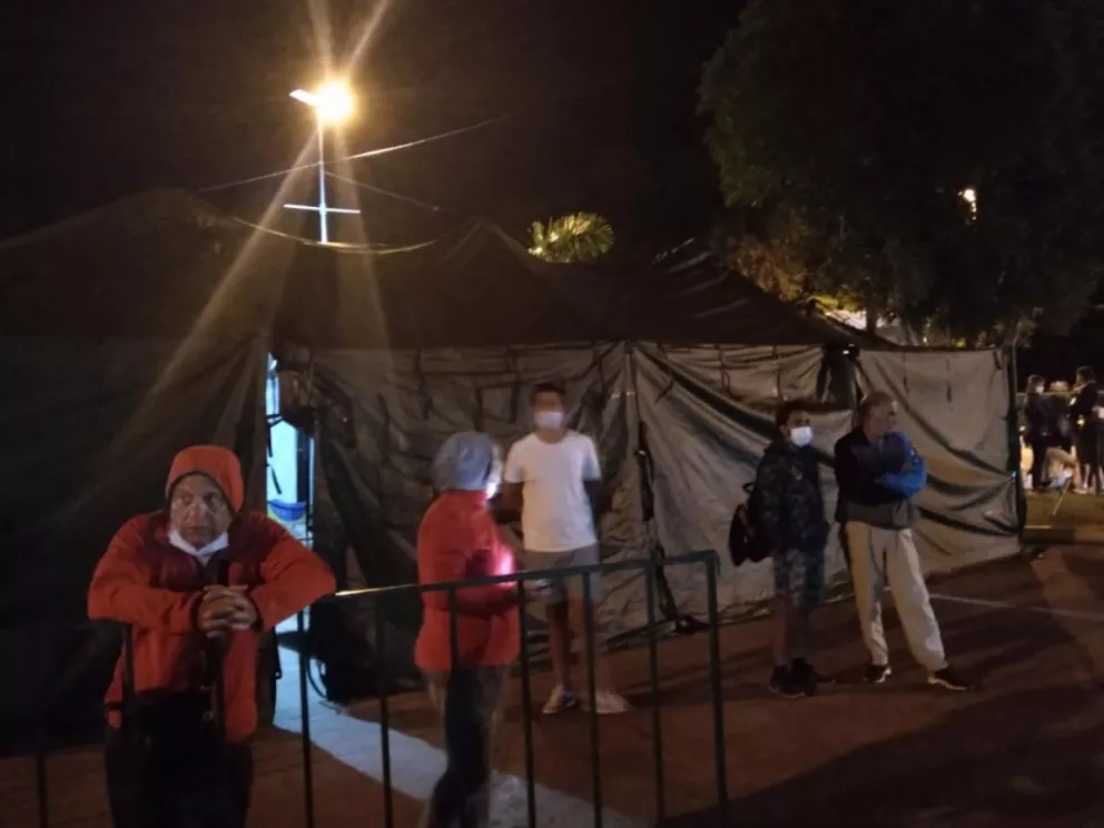 El Comité de Emergencia de Puerto Iguazú analiza bloquear la frontera