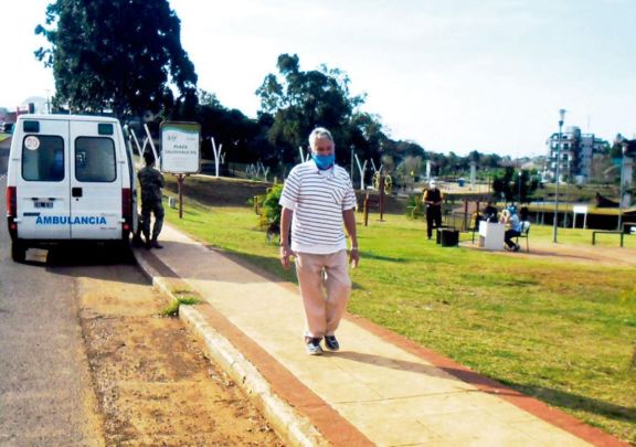 Irigoyen y Oberá no tuvieron mucho éxito con las caminatas Irigoyen y Oberá no tuvieron mucho éxito con las caminatas