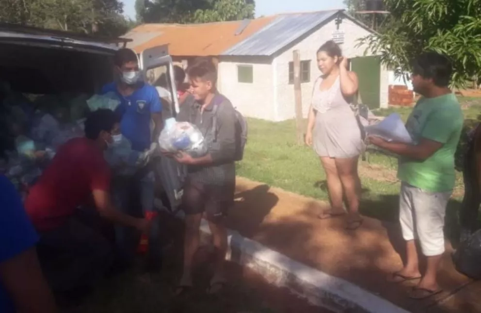 Iguazú: entregaron 1700 bolsines a familias carenciadas
