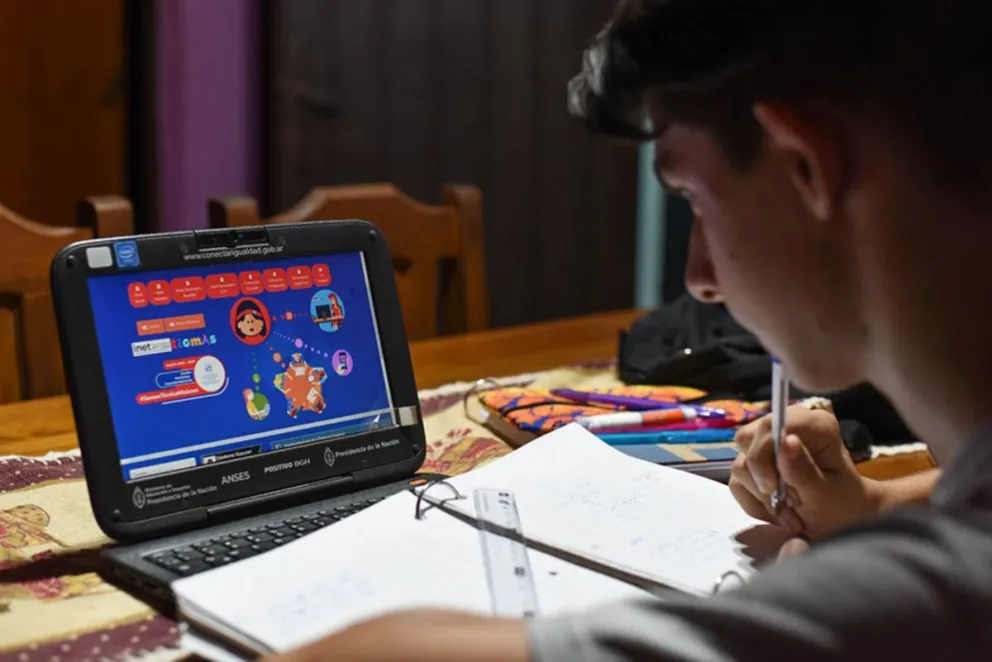Habilitan mesa excepcional para alumnos que adeudan materias