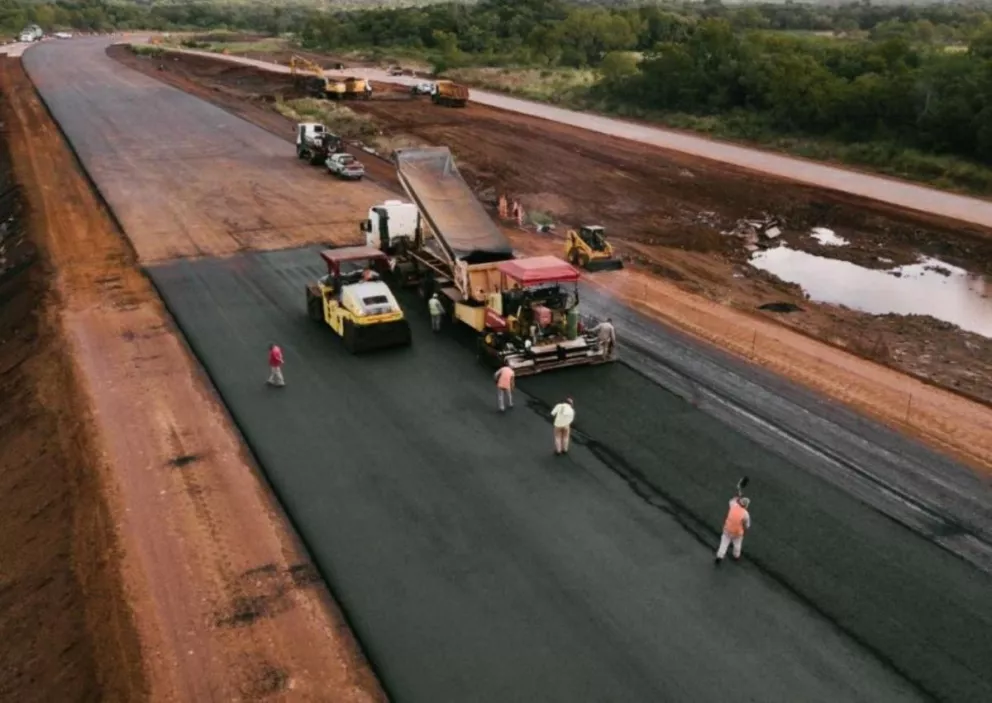 Avanza la construcción de la autopista Posadas-San Ignacio