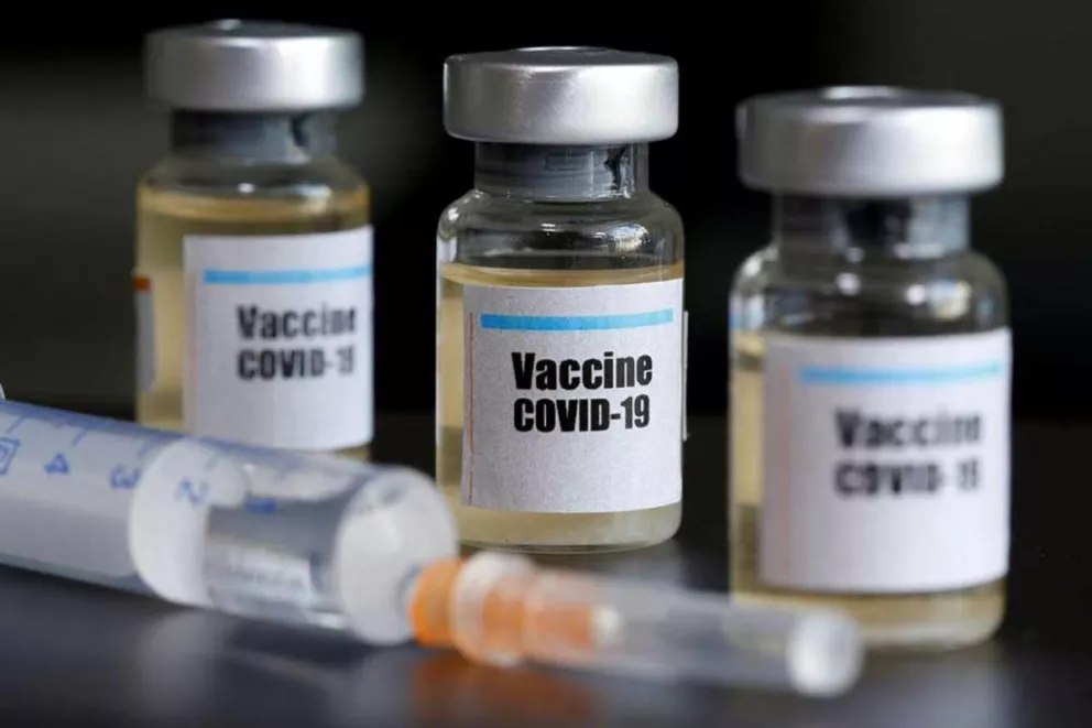 Actualmente se prueban más de 200 vacunas candidatas contra el coronavirus.