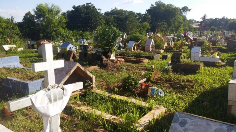 Por incumplimiento analizan frenar las visitas al cementerio en Iguazú
