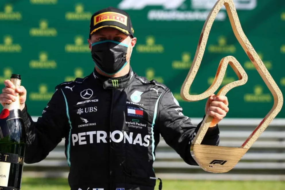 El piloto finlandés de Mercedes ganó de punta a punta, en el regreso de la F1.