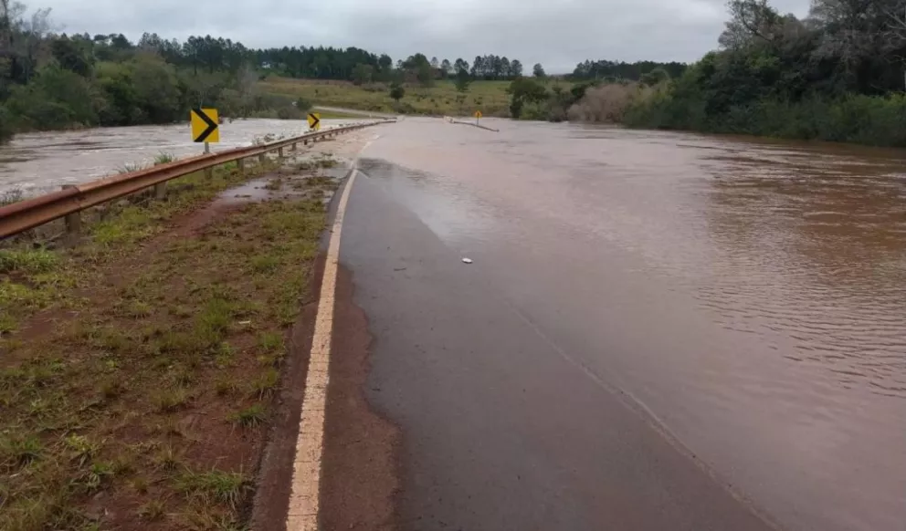 Por la lluvia desbordó el arroyo Persiguero en Concepción de la Sierra