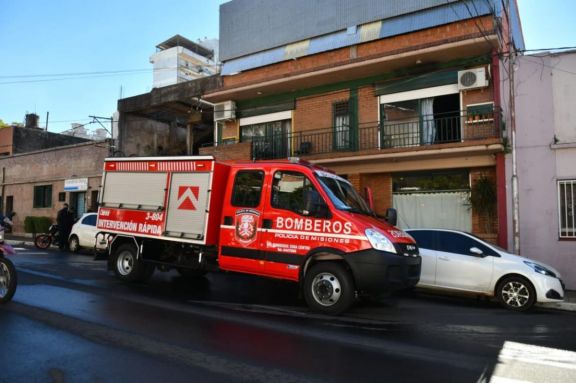 Principio de incendio en el microcentro posadeño Principio de incendio en el microcentro posadeño