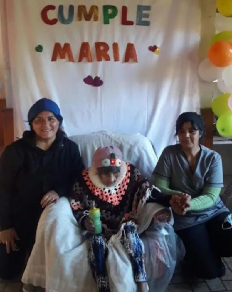 María Rodríguez festejó su cumpleaños 109 en el Hogar de Ancianos de Montecarlo