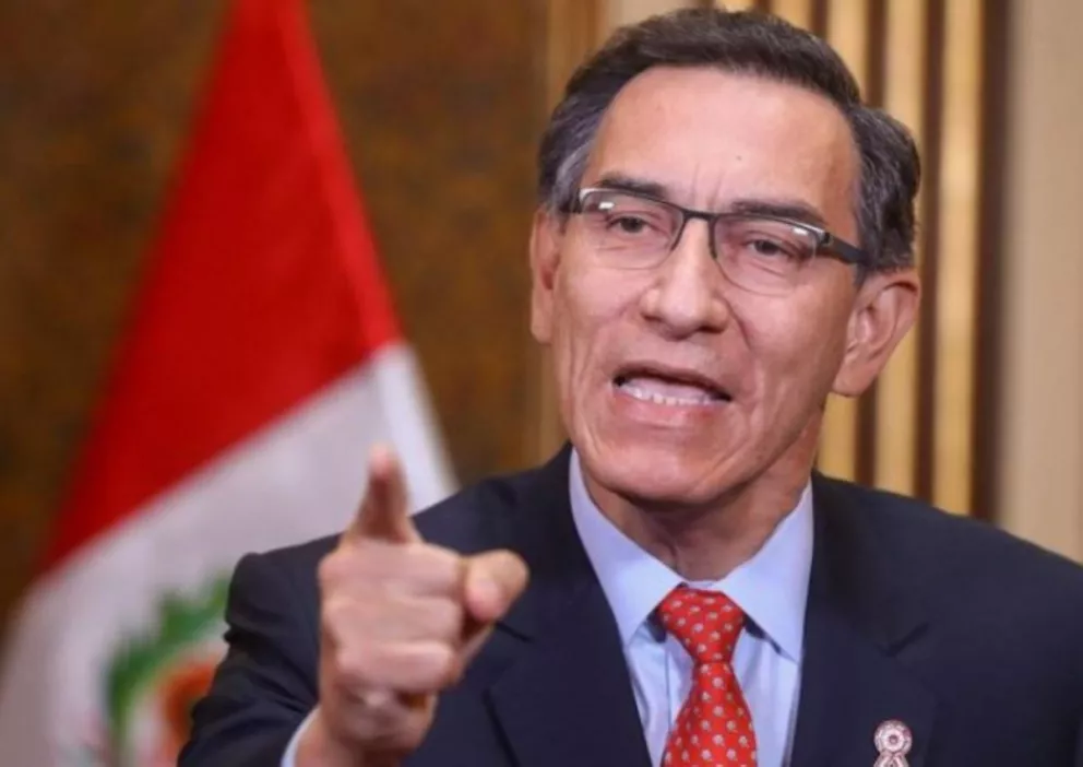 El presidente de Perú convocó a elecciones generales para abril de 2021