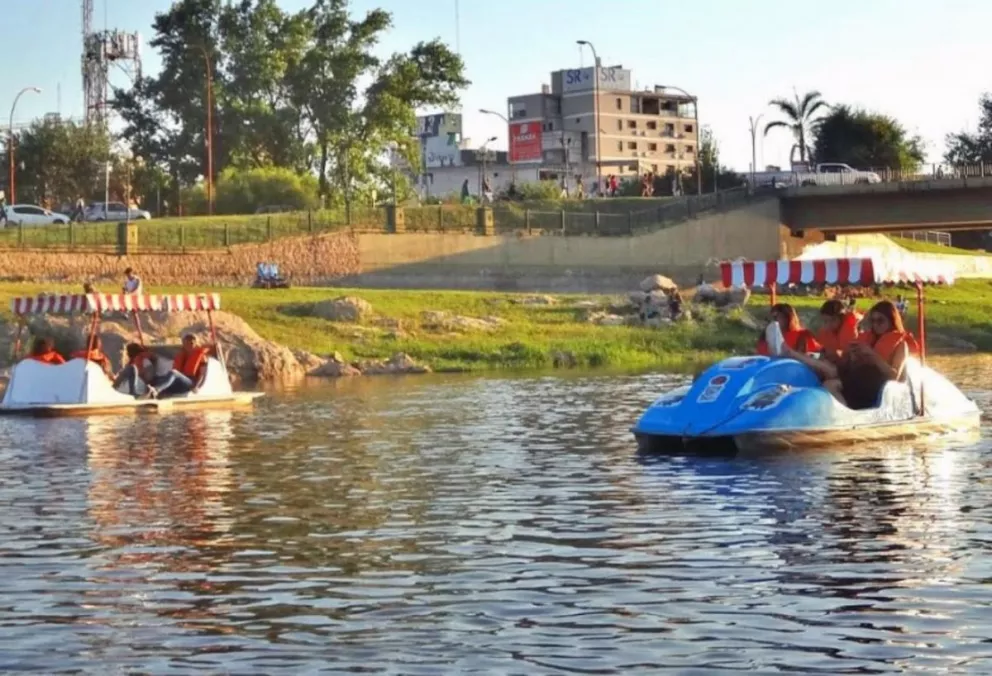 Proponen embarcaciones a pedal para estimular el turismo en Posadas