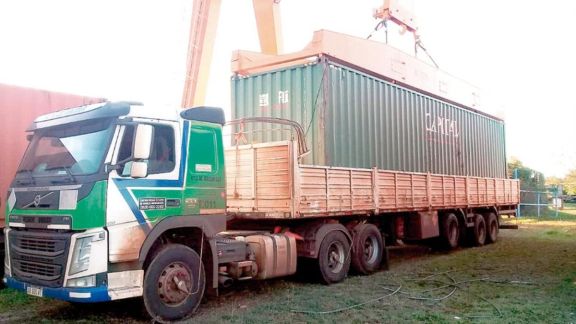 El tren sale hoy de Garupá con 800 toneladas de pasta celulósica hecha en Misiones El tren sale hoy de Garupá con 800 toneladas de pasta celulósica hecha en Misiones