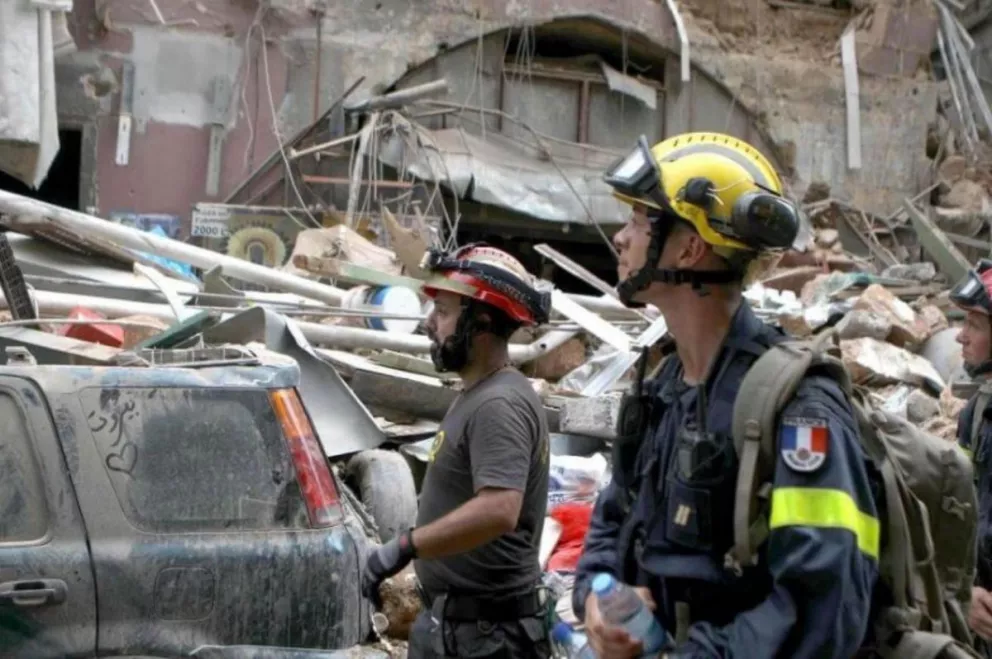 Explosión en Beirut: aumentó a 154 el número de muertos y detienen a 16 personas