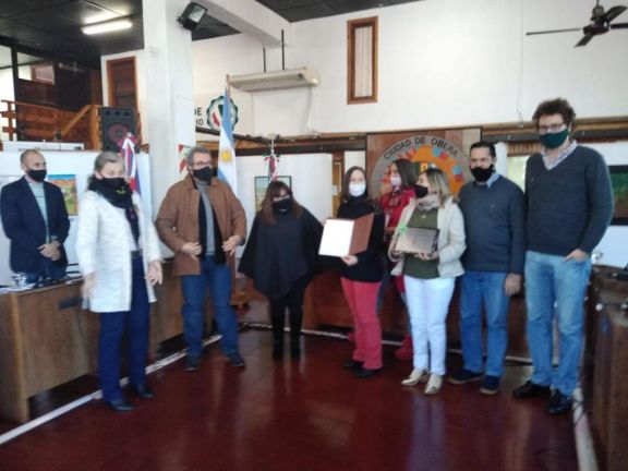 Reconocieron a la Murga del Monte en la sesión del Concejo Deliberante Reconocieron a la Murga del Monte en la sesión del Concejo Deliberante