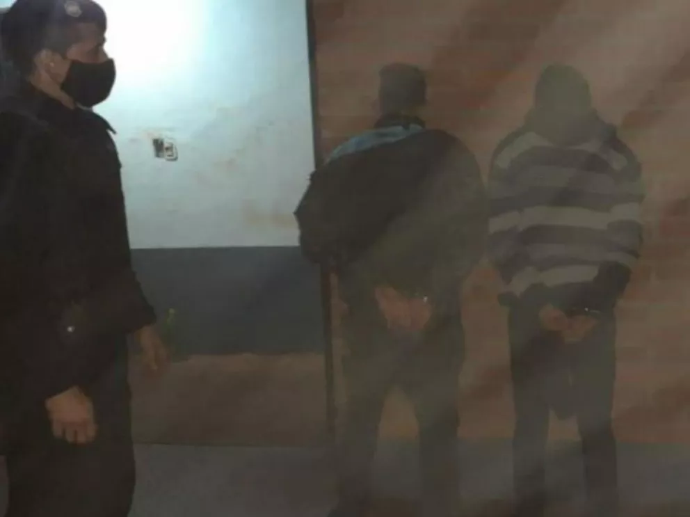 Tres detenidos por el intento de robo de un automóvil en San Vicente