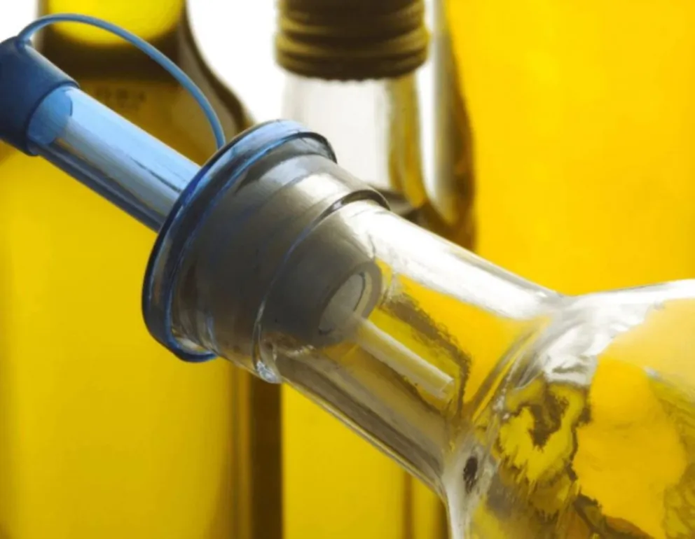 La Anmat prohibió la venta de un aceite de oliva extra virgen