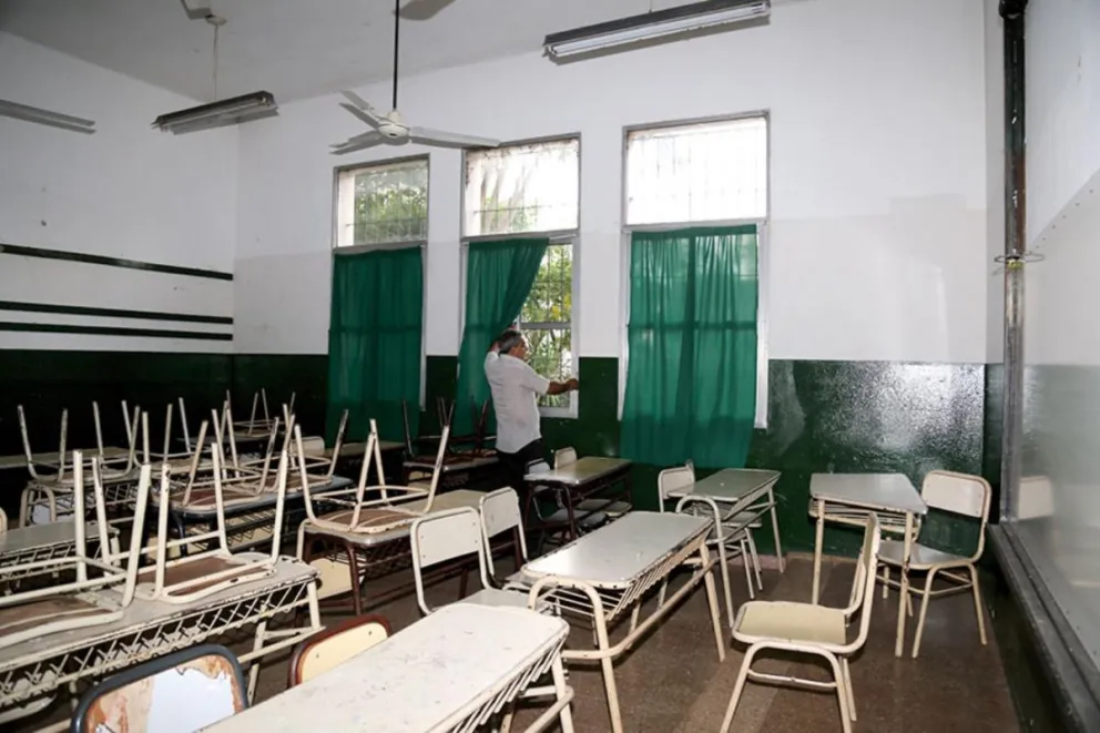 En Misiones, directivos y docentes volverán a las aulas en septiembre